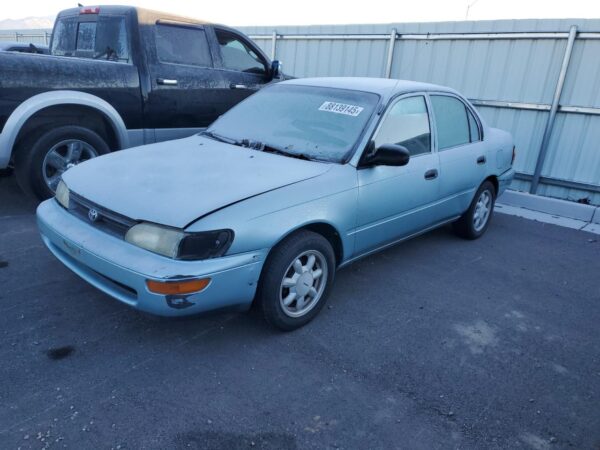 TOYOTA COROLLA BLUE - 1NXAE04B5SZ264887