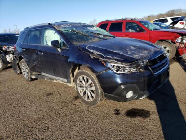 Subaru OUTBACK 2018 - 4S4BSETC5J3361791