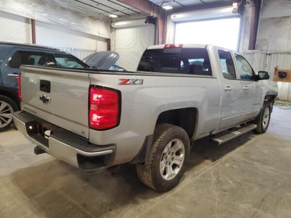 Chevrolet SILVERADO 2018 - 1GCVKREC8JZ109276