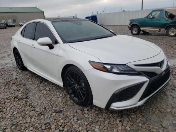 TOYOTA CAMRY XSE 2021 White — 4T1K61BK8MU047072
