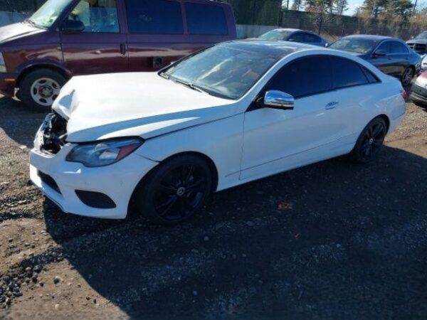 2014 Mercedes-Benz E200 WHITE - WDDKJ3EB5EF264147