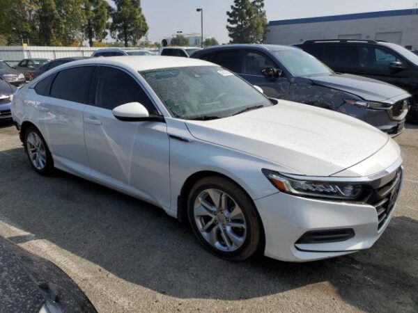 Honda Accord 2018 - 1HGCV1F17JA260414