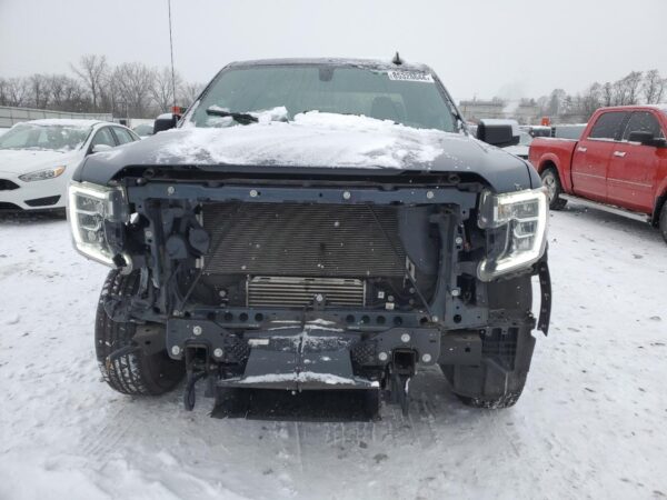 GMC SIERRA TEAL - 1GTR9BEK4MZ219175