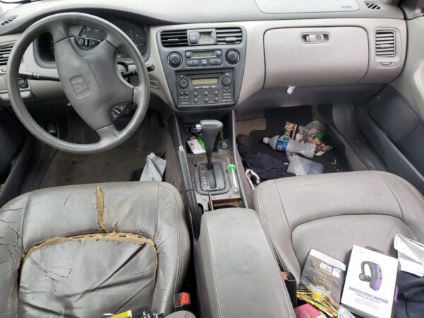 HONDA ACCORD BLACK - 1HGCG1655YA088617