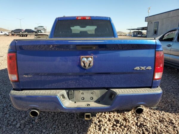 RAM 1500 BLUE - 1C6RR7FT0ES427317