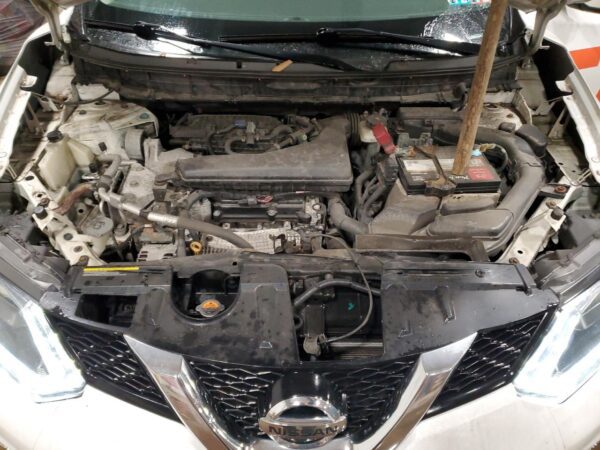 NISSAN ROGUE WHITE - 5N1AT2MV0FC760686