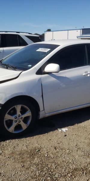 TOYOTA COROLLA WHITE - JTDBU4EE3DJ111828