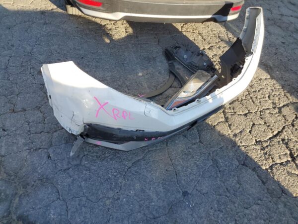 HONDA CRV WHITE - 5J6RW1H87MA011559