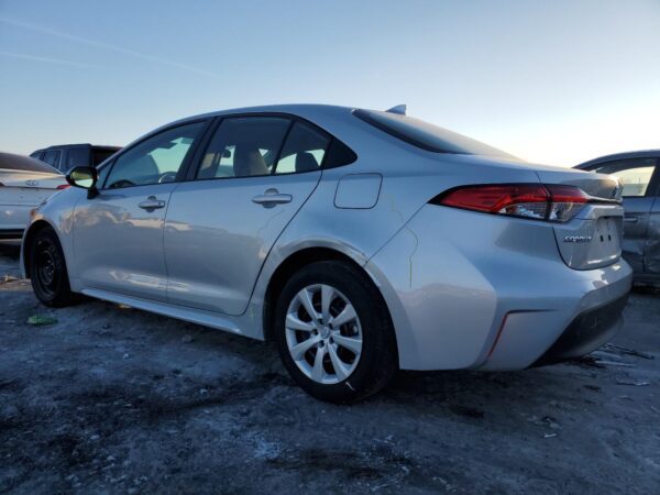 TOYOTA COROLLA SILVER - 5YFB4MDE6PP059533