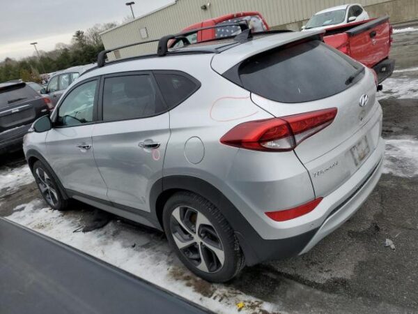 Hyundai Tucson 2017 - KM8J3CA24HU452207