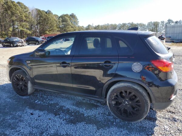 MITSUBISHI OUTLANDER BLACK - JA4AP3AUXJU015371