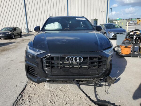 AUDI Q8 BLACK - WA1AVBF1XPD020187