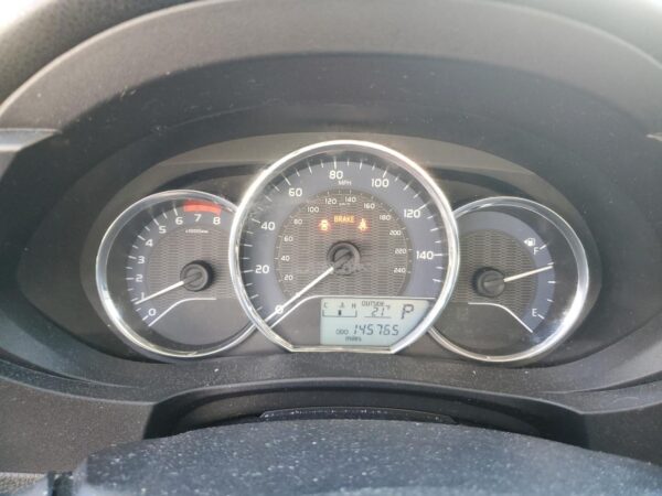 TOYOTA COROLLA GREEN - 2T1BURHE3FC402725