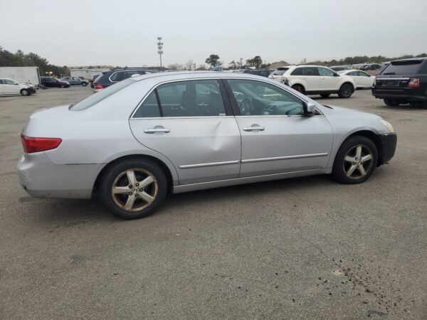 HONDA ACCORD SILVER - 1HGCM56885A189575