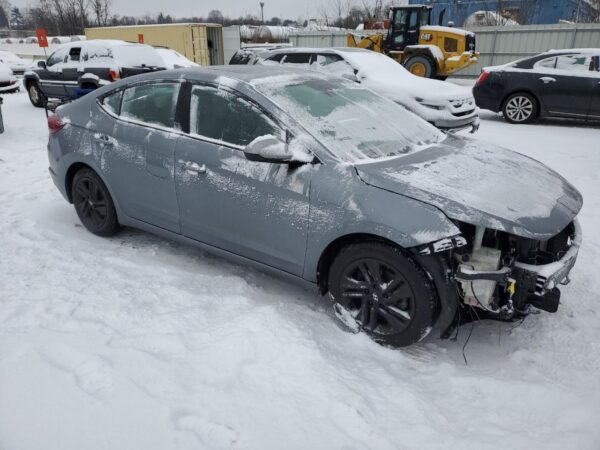 HYUNDAI ELANTRA GRAY - KMHD84LFXKU827755