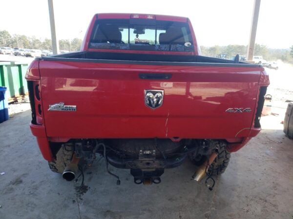 RAM 1500 RED - 3C6RR7LT7GG163902