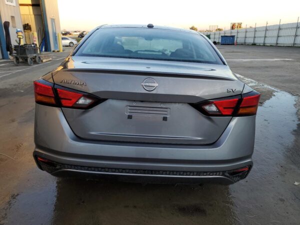NISSAN ALTIMA GRAY - 1N4BL4DV8RN393748
