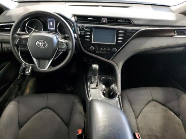 Toyota CAMRY 2018 - 4T1B11HK0JU623853