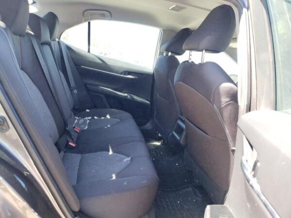 Toyota CAMRY 2018 - 4T1B11HK4JU598004
