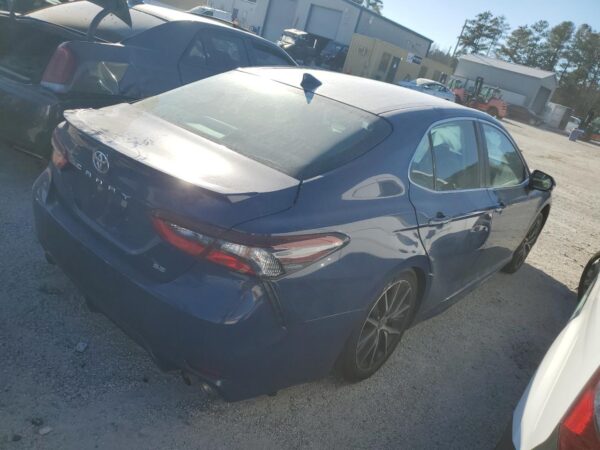 TOYOTA CAMRY BLUE - 4T1G11AKXRU236898