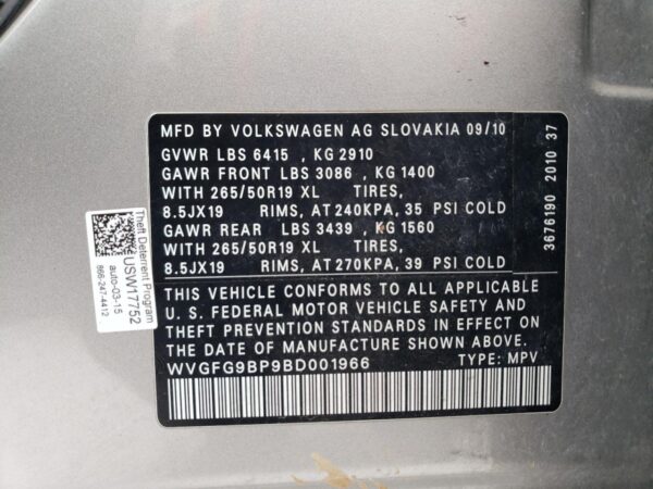 VOLKSWAGEN TOUAREG SILVER - WVGFG9BP9BD001966