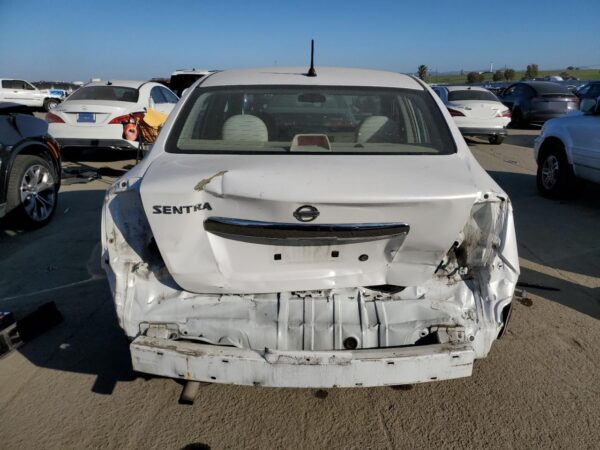 NISSAN SENTRA WHITE - 3N1AB6AP1AL633479