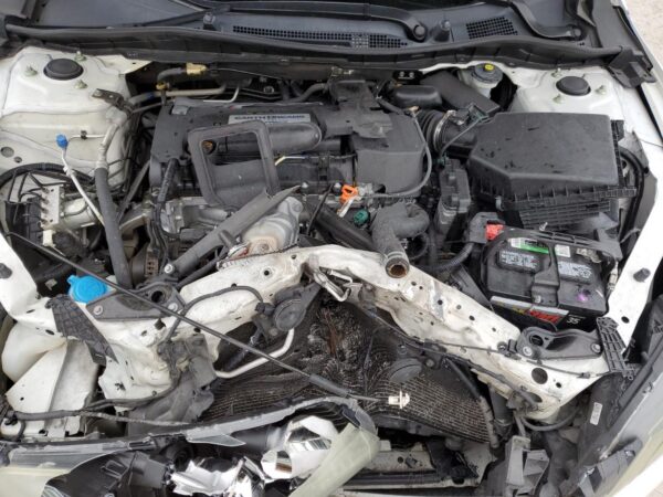 HONDA ACCORD WHITE - 1HGCR2F37EA136161
