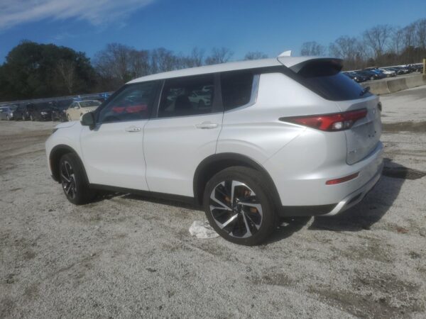 MITSUBISHI OUTLANDER WHITE - JA4J4UA89PZ054384