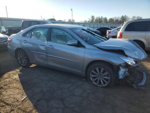 Toyota CAMRY 2017 - 4T1BF1FK5HU440012