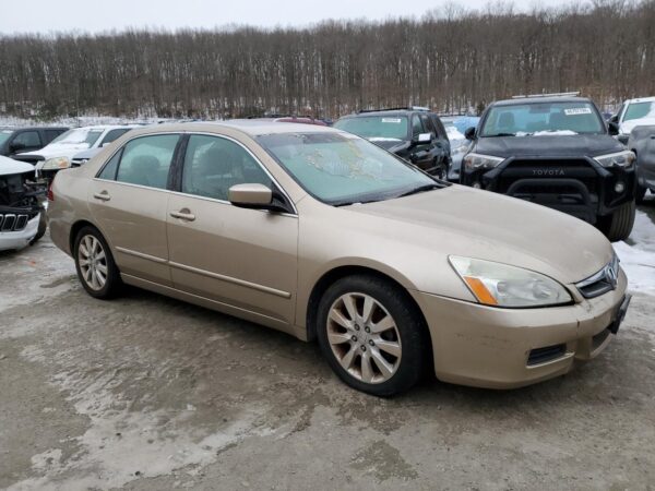 HONDA ACCORD GOLD - 1HGCM66526A010850