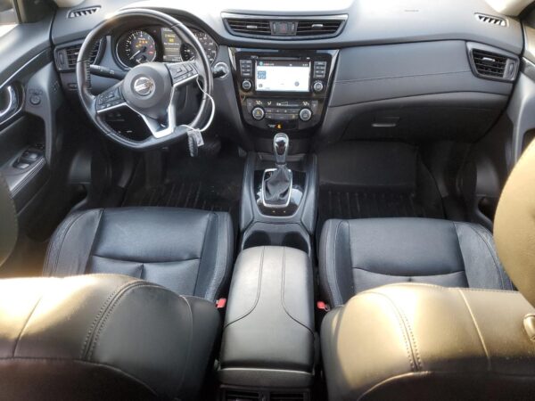 NISSAN ROGUE SILVER - JN8AT2MVXHW284618
