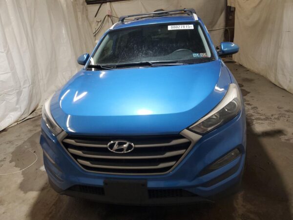 HYUNDAI TUCSON BLUE - KM8J3CA4XJU736089