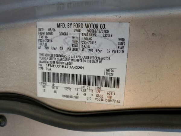 FORD EXPLORER SILVER - 1FMEU31K47UA43251