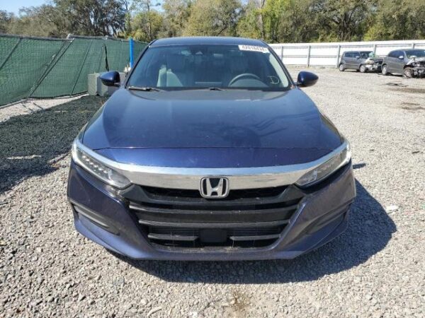 Honda Accord 2019 - 1HGCV1F1XKA113750