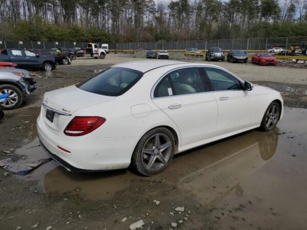 Mercedes-Benz E-class 2017 White — WDDZF4KB0HA117763