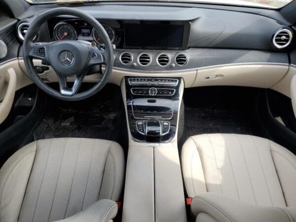 Mercedes-Benz E-class 2017 White — WDDZF4KB0HA117763
