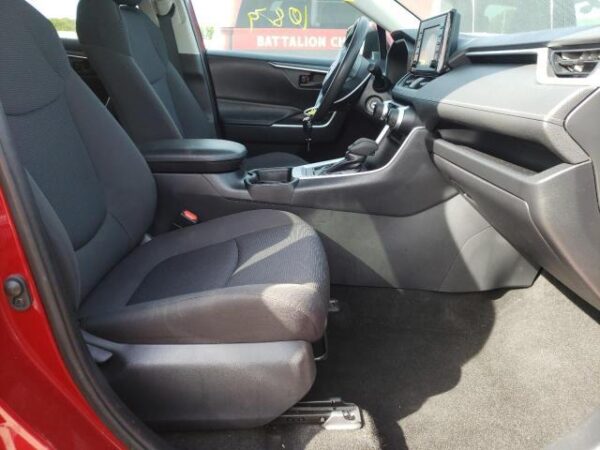 Toyota RAV4 XSE 2019 Red 2.5L 4 — 2T3K1RFVXKW032563