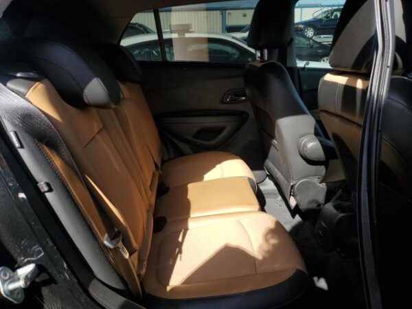 Chevrolet TRAX 2019 - 3GNCJLSB3KL216562