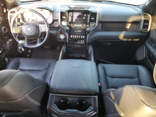 RAM 1500 BLACK - 1C6SRFLT8LN360753