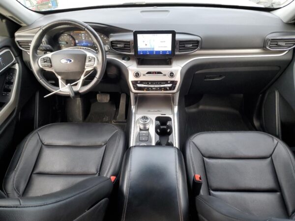 FORD EXPLORER SILVER - 1FMSK8DH1LGC95277