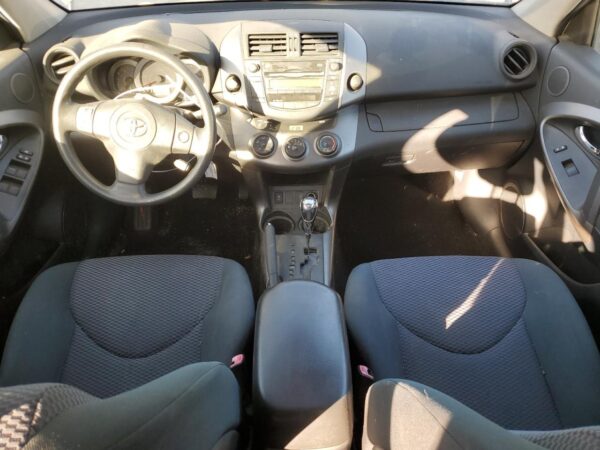 TOYOTA RAV4 GRAY - JTMWF4DV2B5036560