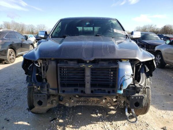 Ram 1500 2019 - 1C6RREHT8KN894030