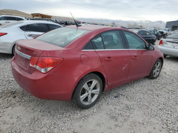 CHEVROLET CRUZE RED - 1G1PE5SB4D7312663