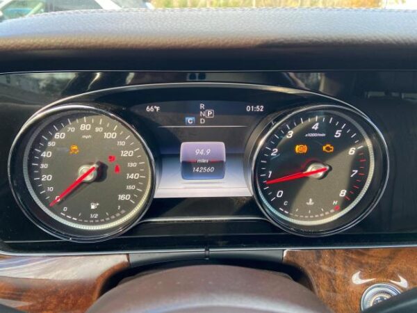2017 Mercedes-Benz E300 4Mat White - WDDZF4KB9HA134447
