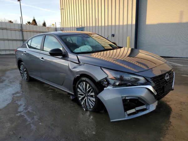 NISSAN ALTIMA GRAY - 1N4BL4DV8RN393748