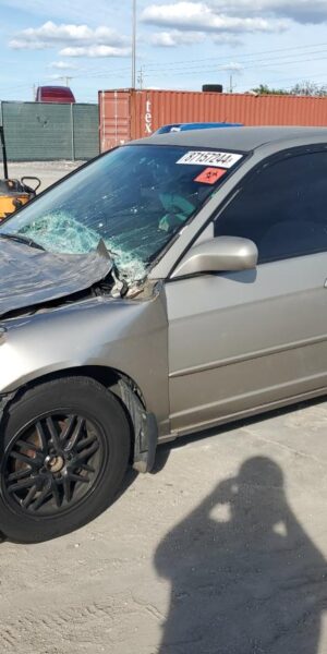 HONDA CIVIC SILVER - 2HGES165X4H526731