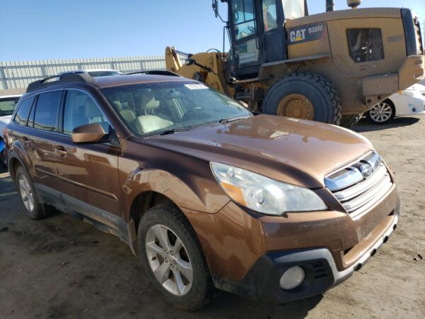 SUBARU OUTBACK BROWN - 4S4BRCJC4D3276173