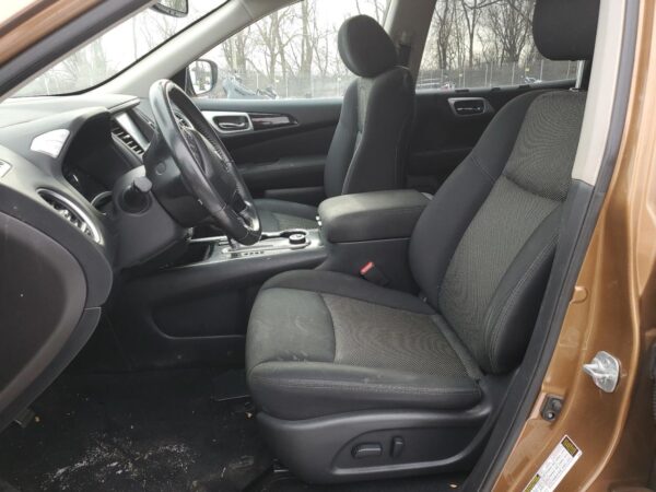 NISSAN PATHFINDER GOLD - 5N1DR2MM4HC605290