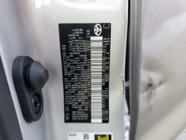 TOYOTA COROLLA SILVER - 5YFB4MDE0RP181243