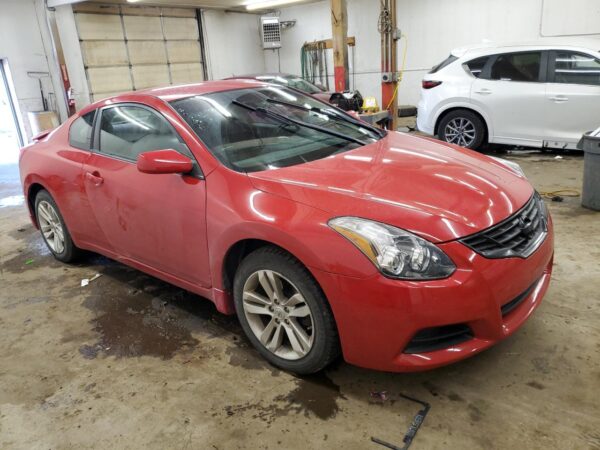 NISSAN ALTIMA RED - 1N4AL2EP3BC158630